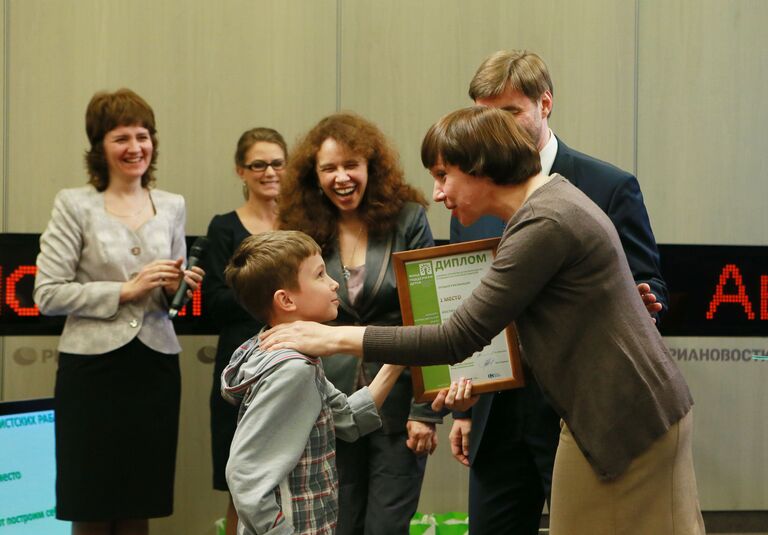 Итоги конкурса журналистских работ Ребенок должен жить в семье Итоги конкурса журналистских работ Ребенок должен жить в семье