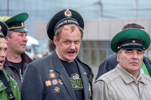 Боевой расчет новосибирских ветеранов-пограничников