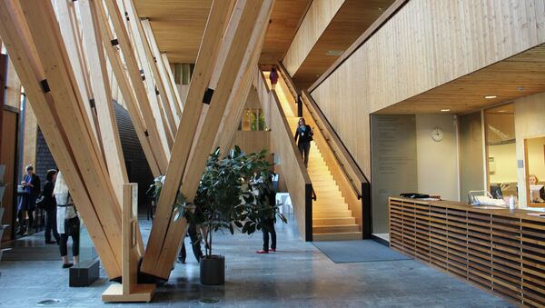 Здание НИИ леса Финляндии, построенное из дерева