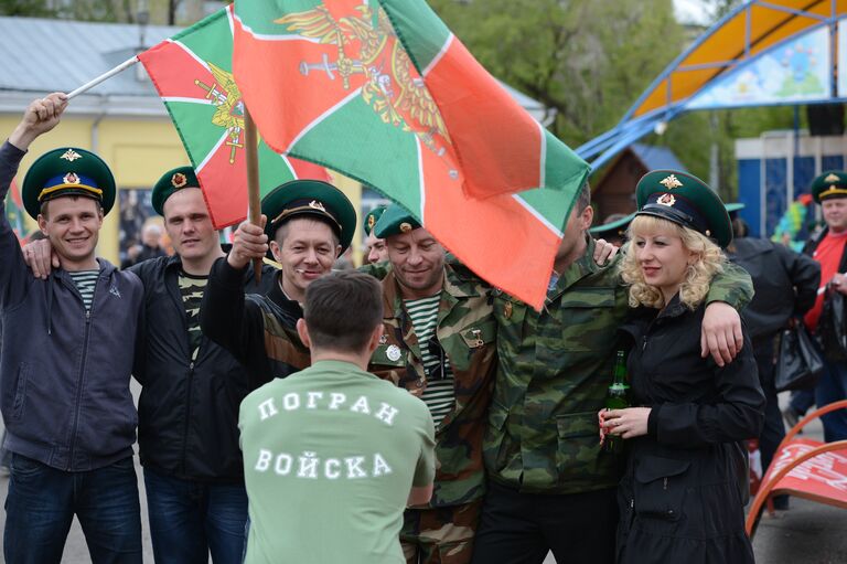 Празднование Дня Пограничных войск в Новосибирске