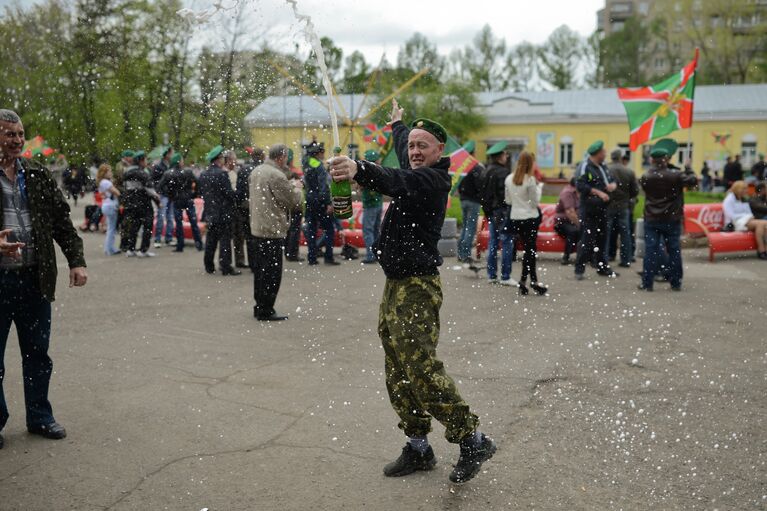 Празднование Дня Пограничных войск в Новосибирске