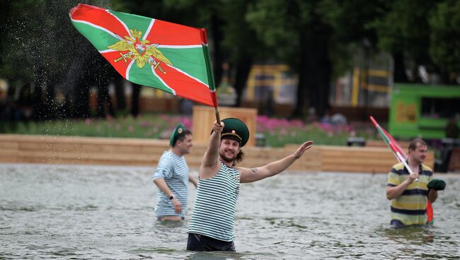 Празднование Дня пограничника в Москве