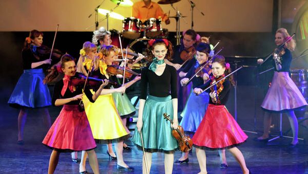Танцующий оркестр Уральского театра эстрады отметит 10-летие