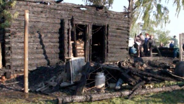 Пожар в Смоленской области унес жизни пятерых детей. Кадры с места ЧП