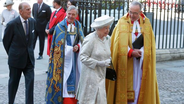 Королева Великобритании Елизавета II с принцем Филиппом