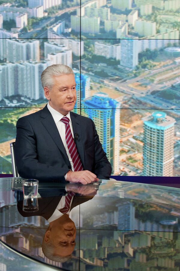 Мэр Москвы Сергей Собянин во время интервью программе Мнение