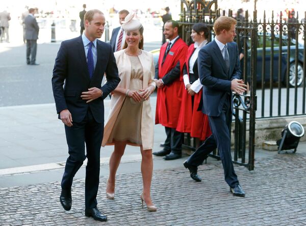 Принц Уильям и герцогиня Кэтрин на церемонии празднования 60-ти летия правления Елизаветы II