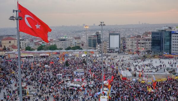 Антиправительственные выступления в Турции
