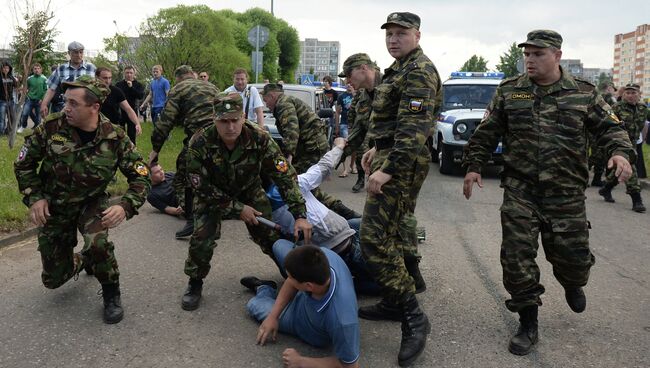 Народный сход против этнопреступности в Удомле