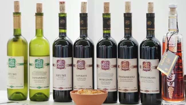 Продукция грузинских производителей вина. Архив