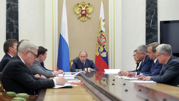 В.Путин провел совещание о планах деятельности министерств