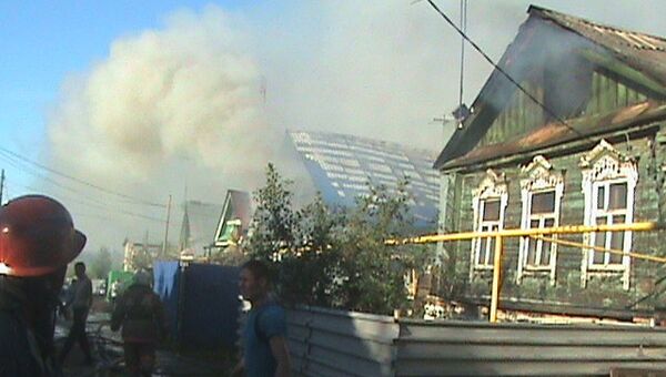 Пожар в частном доме по адресу улица Крылова, 13 в поселке Шмидта Железнодорожного района Самарской области