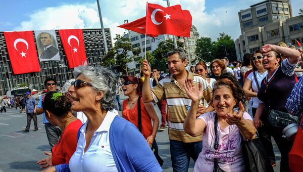 Массовые протесты в Стамбуле