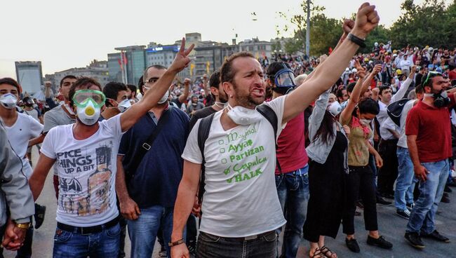 Массовые протесты в Стамбуле