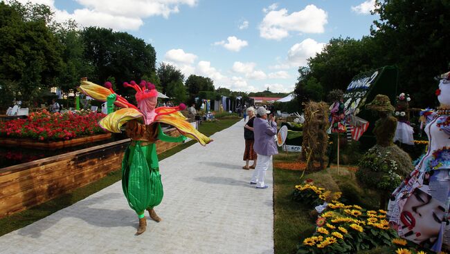 На Московском фестивале садов и цветов, архивное фото