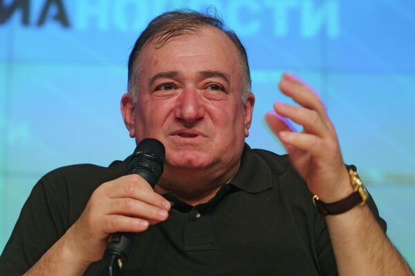 Шеварш Карапетян после специального показа документального фильма Пловец Шеварш Карапетян после специального показа документального фильма Пловец