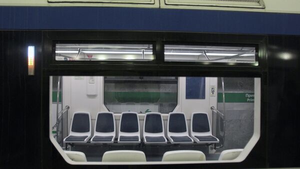 Обкатка поезда НеВа в метро Санкт-Петербурга. Архивное фото