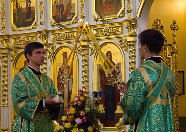 Святая Троица в Приморье - в живом наряде берез и цветов