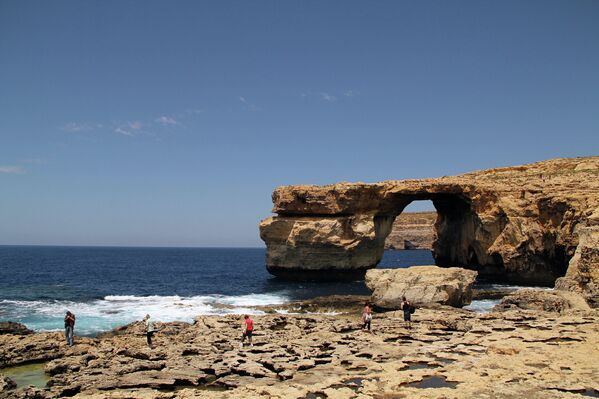 Мальтийский архипелаг – это острова скального происхождения, и значительная часть их береговой линии – скалы