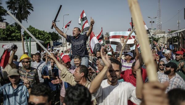 Сторонники президента Моххамеда Мурси на площади Рабия Аддавия