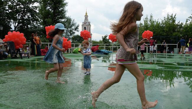 Летний праздник The Moscow News Culture Clash – Gorodki & BBQ Party