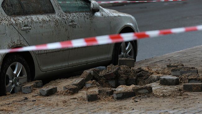 На месте происшествия на Большой Монетной улице в Петербурге