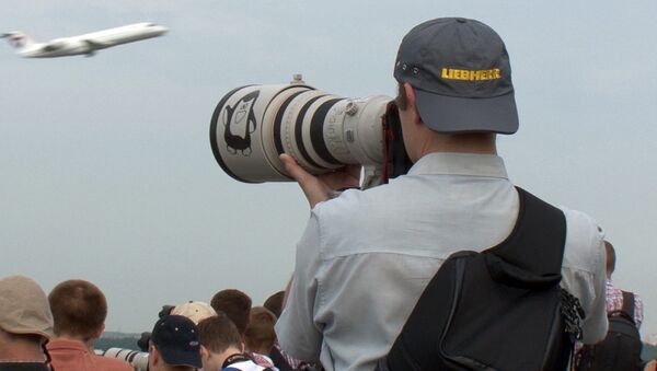 Фотографы ловили удачные кадры взлетающих самолетов во Внуково