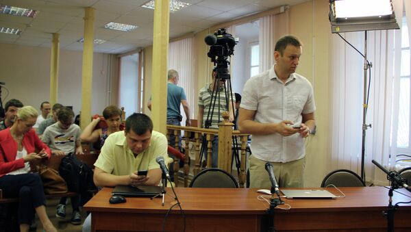 Петр Офицеров и Алексей Навальный в Ленинском районном суде города Кирова