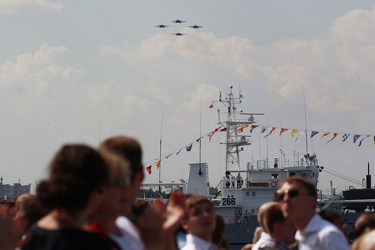 Открытие международного военно-морского салона в Санкт-Петербурге