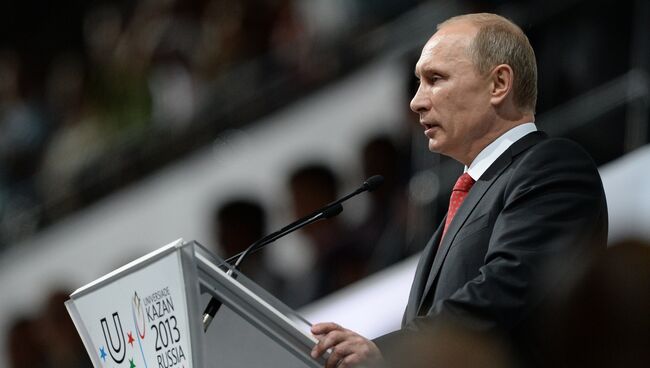 Президент России Владимир Путин на Универсиаде 2013