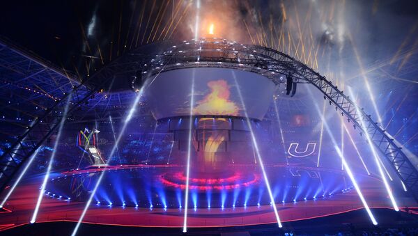 Церемония зажжения огня XXVII Всемирной летней Универсиады 2013 на стадионе Казань Арена в Казани.