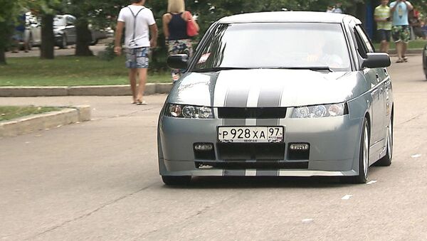Раритетные спорткары на базе отечественных машин на Автоэкзотике-2013