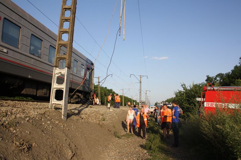 Крушение пассажирского поезда Новосибирск - Адлер