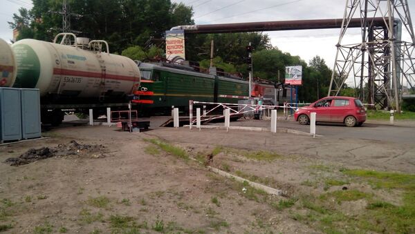 Мокрушинский железнодорожный переезд в Томске, архивное фото
