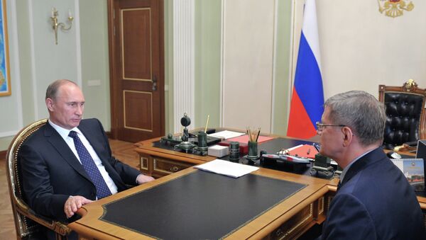 В.Путин встретился с Ю.Чайкой