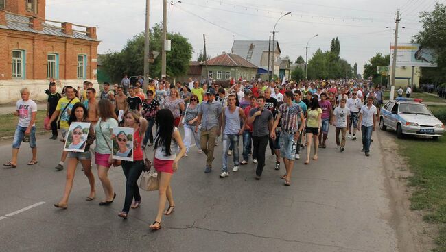 Народный сход в Пугачеве