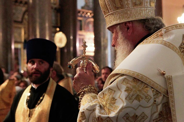 Патриарх Кирилл во время торжественного богослужения в честь креста апостола Андрея в Петербурге