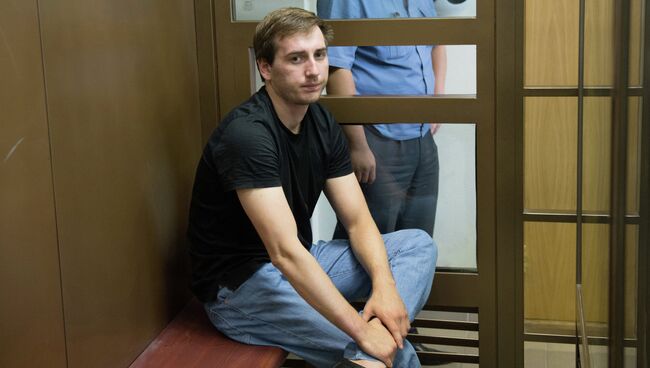 Артур Минбулатов, обвиняемый по делу об избиении депутата госдумы от ЛДПР Романа Худякова. Архивное фото