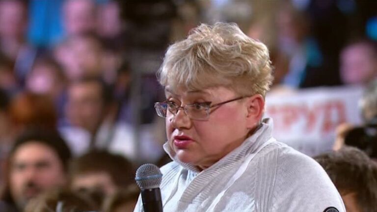 Спасибо, Вова! – журналистка на пресс-конференции с Владимиром Путиным Спасибо, Вова! – журналистка на пресс-конференции с Владимиром Путиным