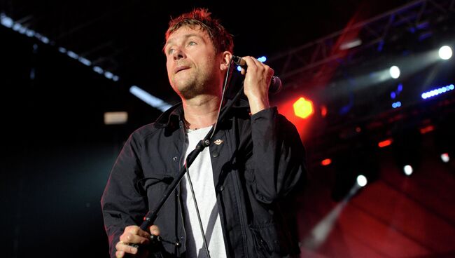 Солист британской рок-группы Blur Деймон Албарн на музыкальном фестивале Пикник Афиши