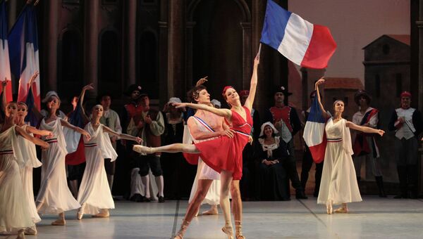Генеральная репетиция балета Пламя Парижа