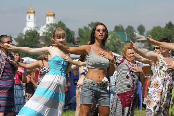 Фестиваль этнических культур Живая вода в Новосибирской области