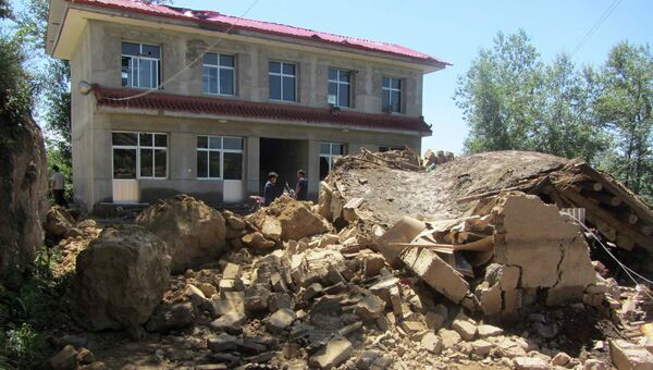 Последствия землетрясения в провинции Ганьсу на северо-западе Китая