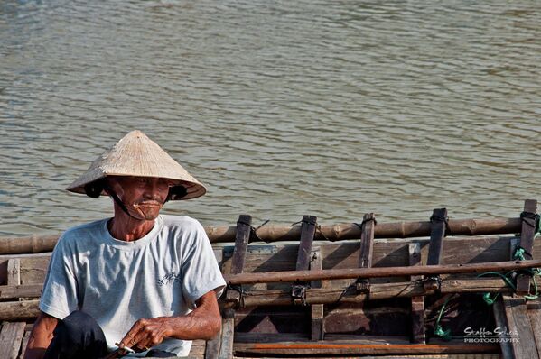Житель вьетнамского города Хойан