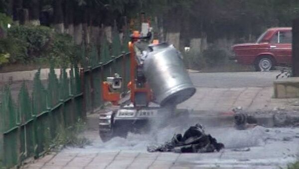Робот разминировал бомбы у мечети в Дагестане. Кадры спецоперации