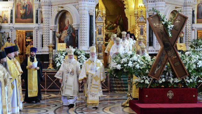 Патриаршее служение в честь 1025-летия Крещения Руси