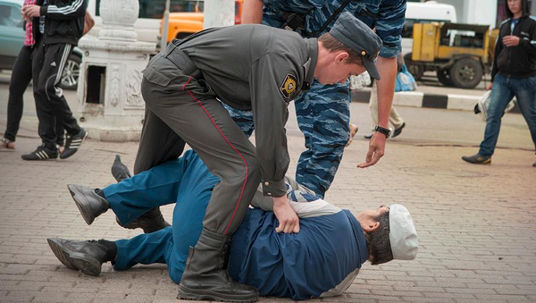 Задержания на пикете в защиту РАН в Костроме