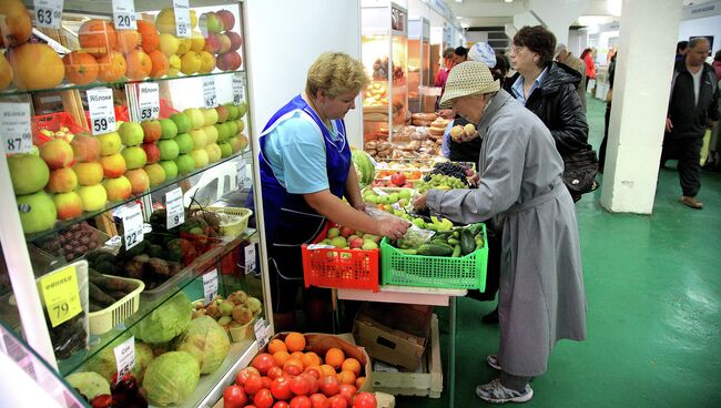 День работника торговли в Новосибирске: прилавки, витрины и лица