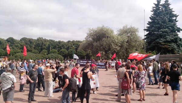 Митинг против антипиратского закона в Петербурге