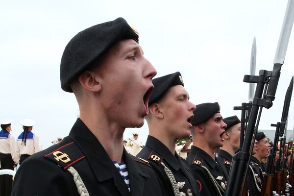 Репетиция парада ко Дню военно-морского флота РФ в Балтийске